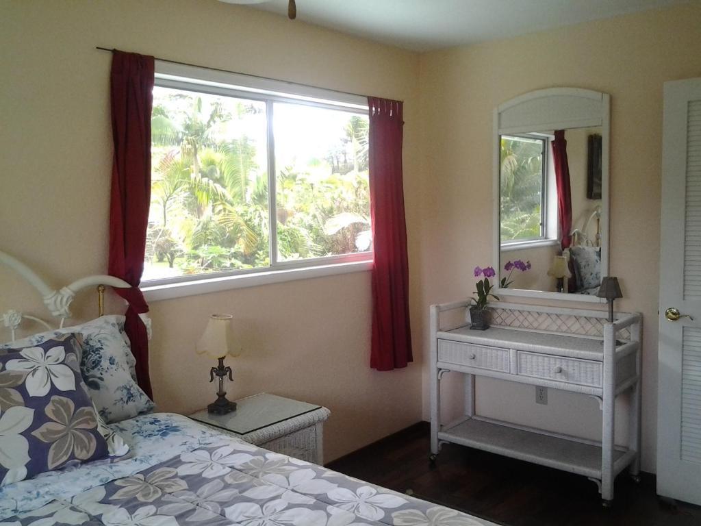 Lava Tree Tropic Inn Pahoa Eksteriør bilde