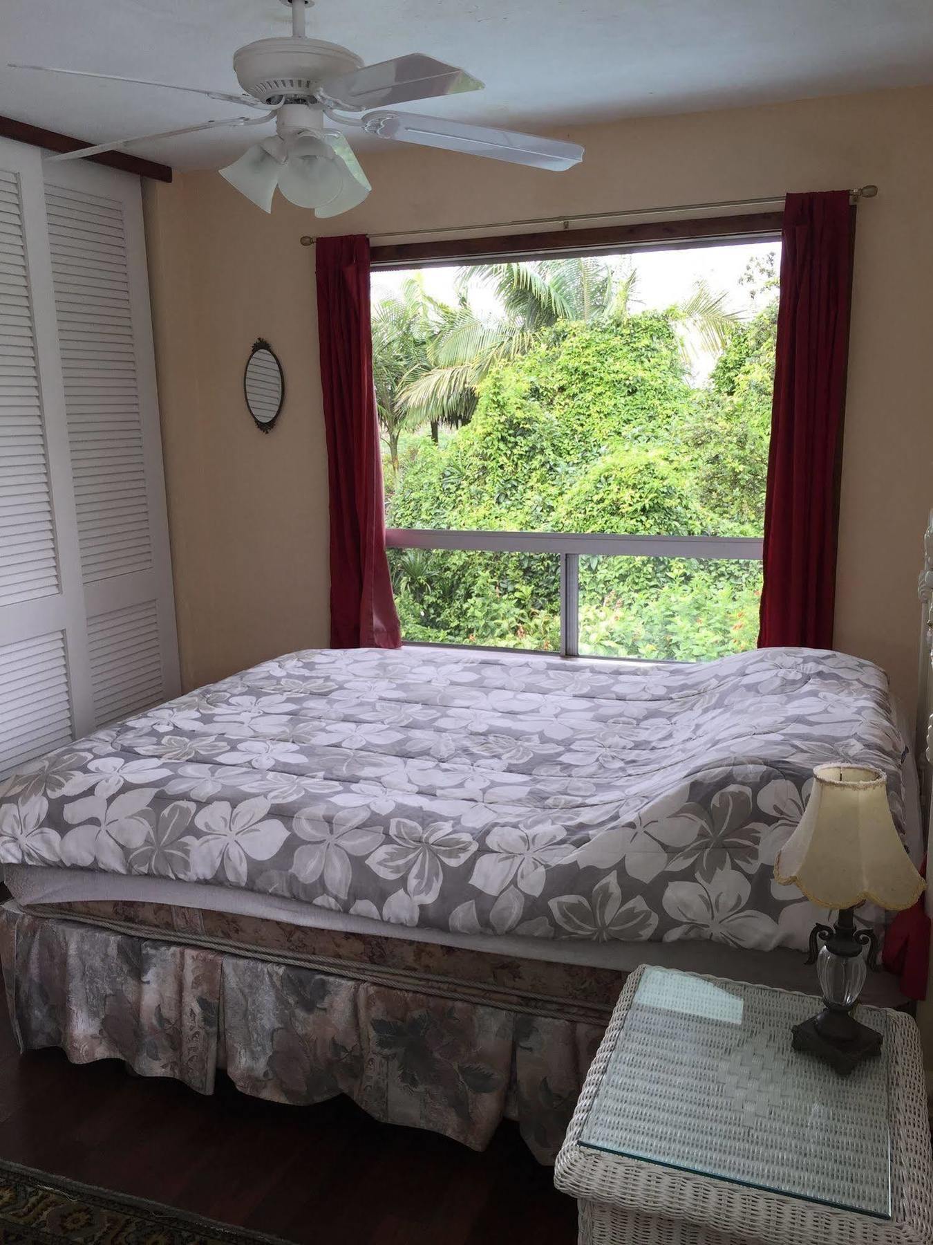 Lava Tree Tropic Inn Pahoa Eksteriør bilde